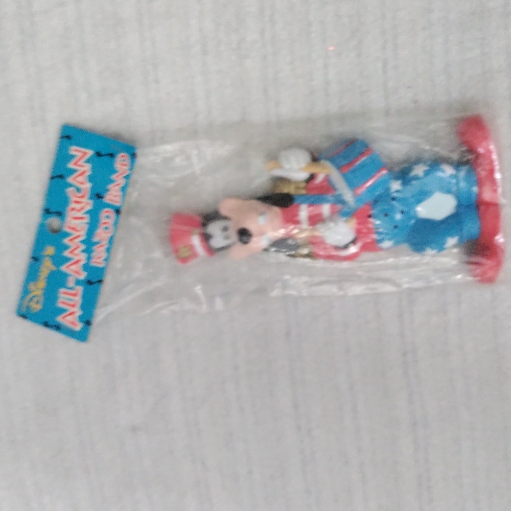 Disney All American Kazoo Band Figure